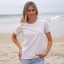 white short sleeve t-shirt